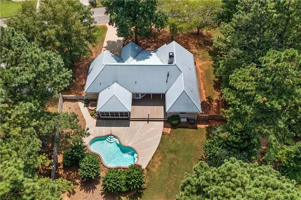 3733 Maple Forge LN, Gainesville, GA 30504