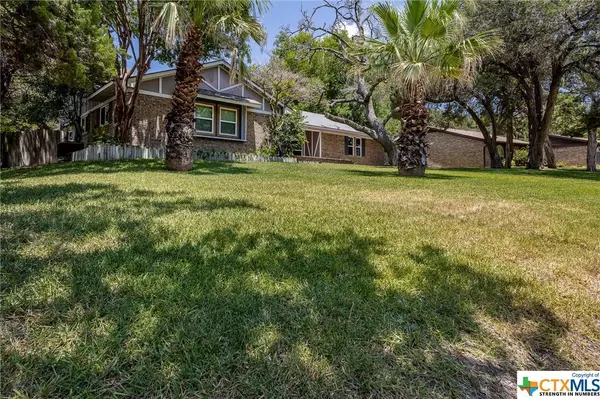 1120 Cedar Oaks LN, Harker Heights, TX 76548