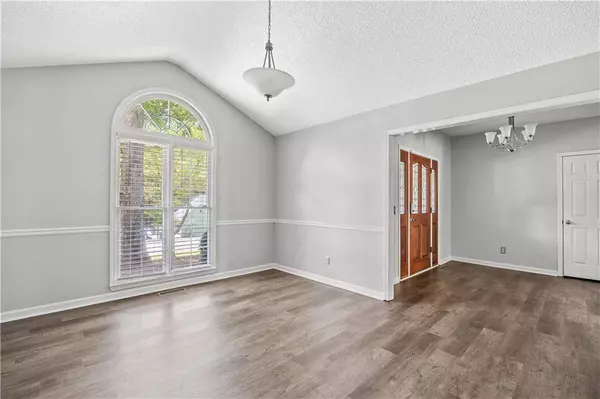 3733 Maple Forge LN, Gainesville, GA 30504