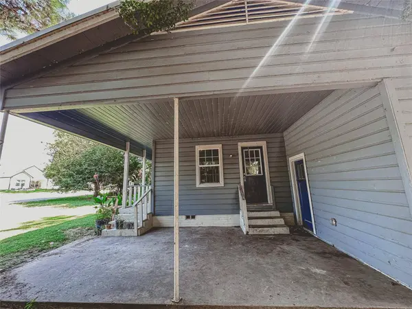 518 N Larson Street, Grand Saline, TX 75140