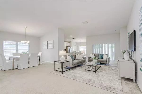 12615 SANDPINE RESERVE PL, Gibsonton, FL 33534