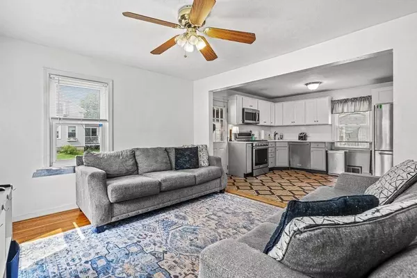 162 Gerrish Ave, Dracut, MA 01826