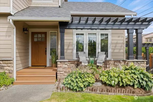 8257 NE 124th PL, Kirkland, WA 98034