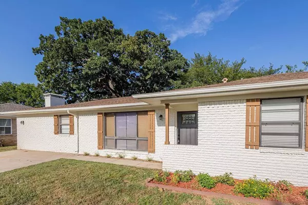 2014 Jerry Street, Denison, TX 75020