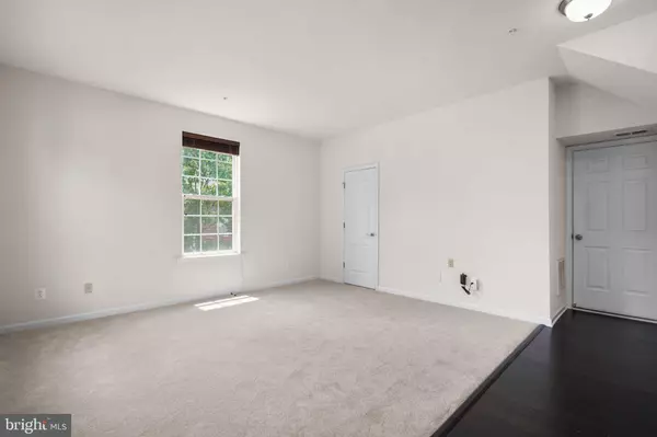 23030 SWEETSPIRE DR, Clarksburg, MD 20871