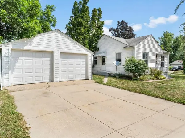 2936 Dalewood Avenue SE, Cedar Rapids, IA 52302