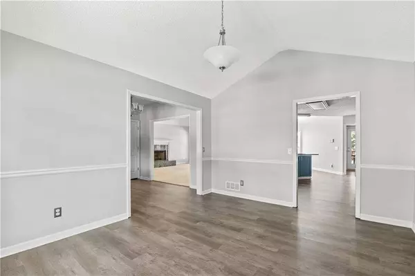 3733 Maple Forge LN, Gainesville, GA 30504