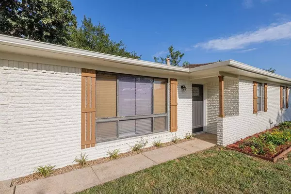 2014 Jerry Street, Denison, TX 75020