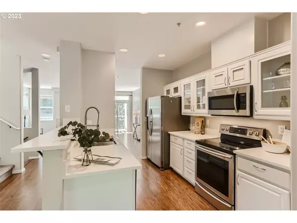 14178 SW BARROWS RD #11-5, Portland, OR 97223