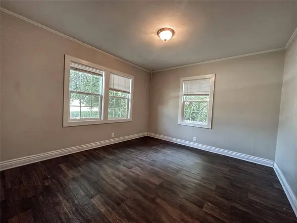 518 N Larson Street, Grand Saline, TX 75140