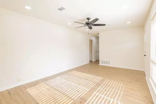 2014 Jerry Street, Denison, TX 75020