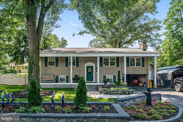 302 MONTFIELD LN, Glen Burnie, MD 21061