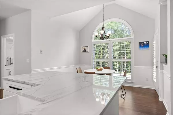 250 Rose Meadow LN, Alpharetta, GA 30005