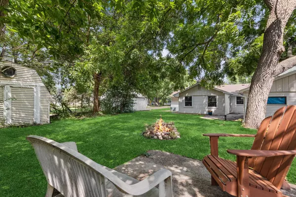 5724 Moore Lake DR W, Fridley, MN 55432