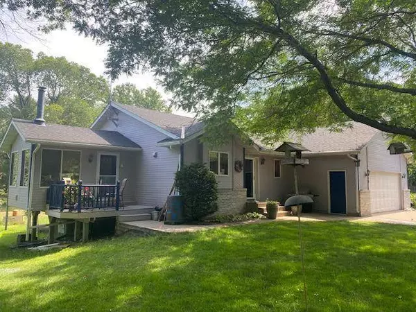 130 Euclid CT, Big Lake, MN 55309