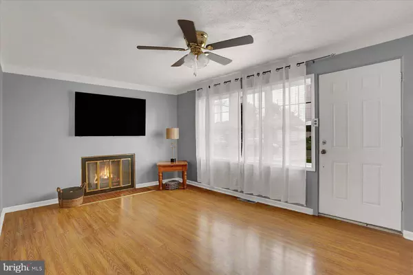 1173 SHOREHAM RD, Camp Hill, PA 17011