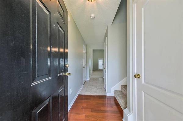 302 Fox Overlook, Woodstock, GA 30188