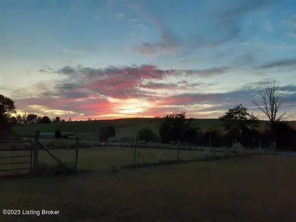 402 Highway 823, Webster, KY 40176