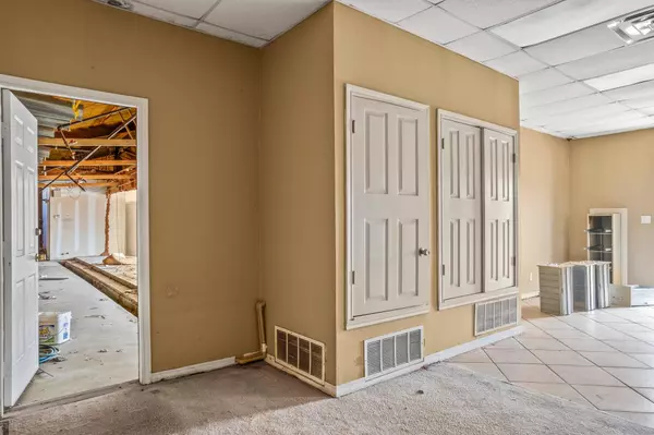 1416 N Edwards, Mount Pleasant, TX 75455