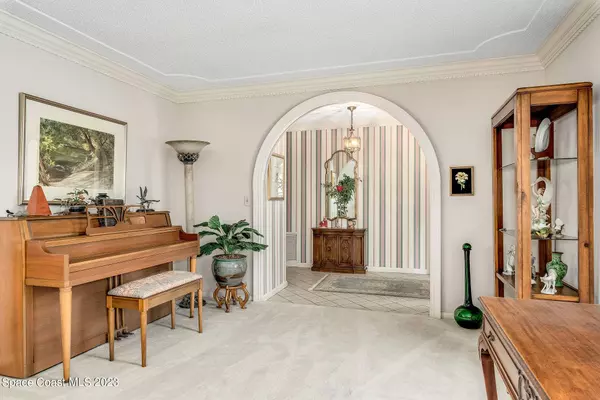 240 Venice Court, Satellite Beach, FL 32937