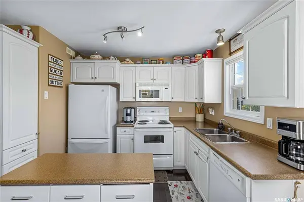 302 Herold ROAD #15, Saskatoon, SK S7V 1J3