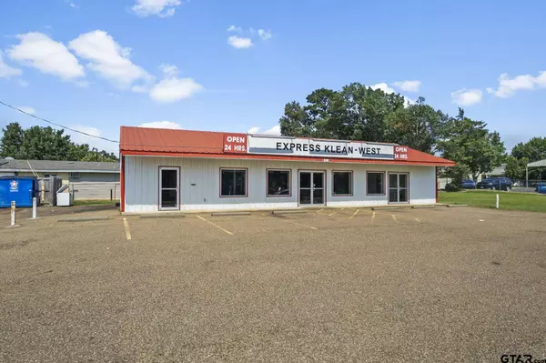 1416 N Edwards, Mt Pleasant, TX 75455