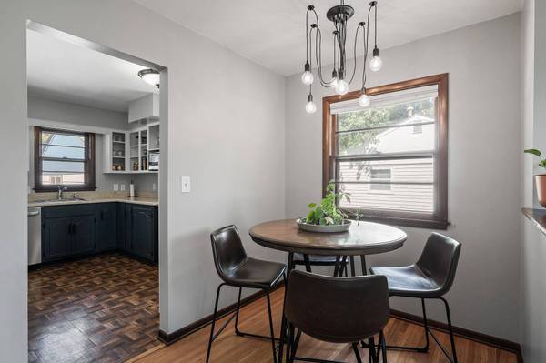 2424 W 70 1/2 ST, Richfield, MN 55423