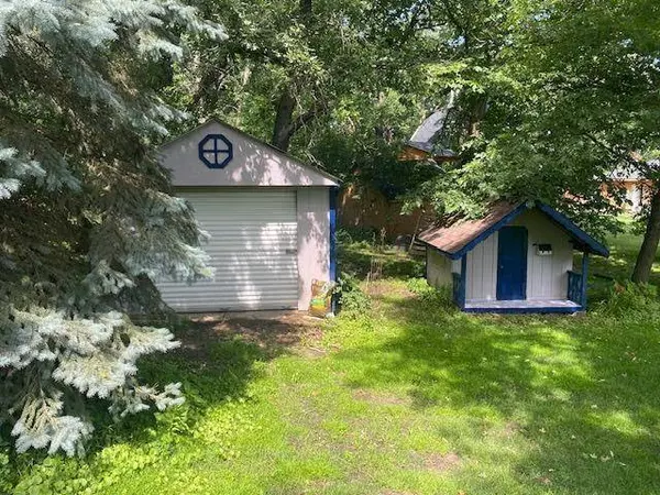 130 Euclid CT, Big Lake, MN 55309