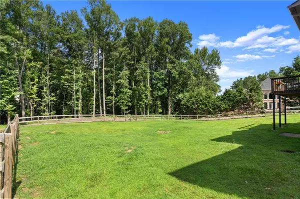 250 Rose Meadow LN, Alpharetta, GA 30005