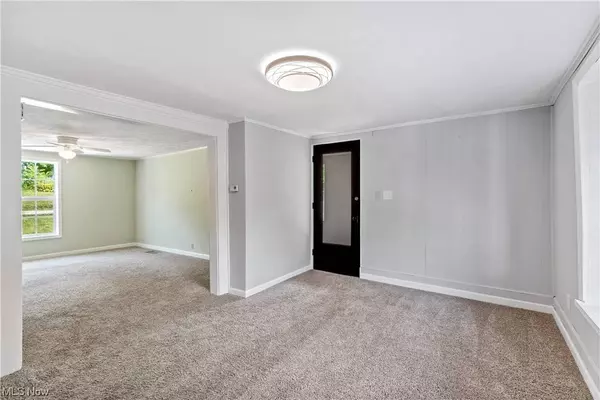 3148 S Cleveland Massillon RD, Norton, OH 44203