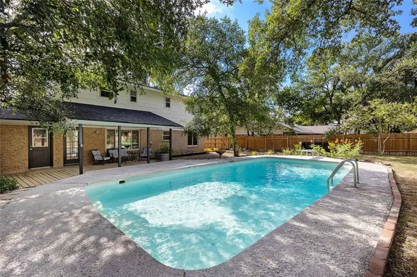 1204 Saint Williams Ave, Round Rock, TX 78681