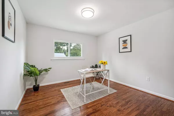 936 BALBOA AVE, Capitol Heights, MD 20743