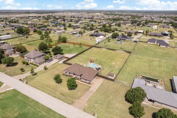 10323 Linda Circle, Forney, TX 75126