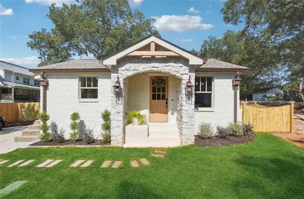 2470 Adams DR SE, Smyrna, GA 30080