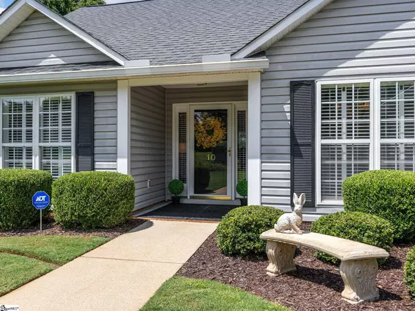 10 Pheasant Ridge Drive, Taylors, SC 29687