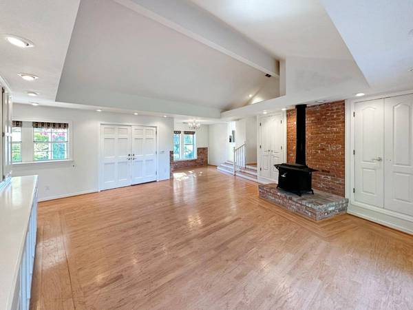 860 Holly Hills DR, Auburn, CA 95603