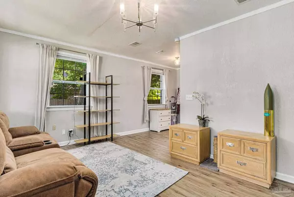 113 Carson Dr, Ft Walton Beach, FL 32548