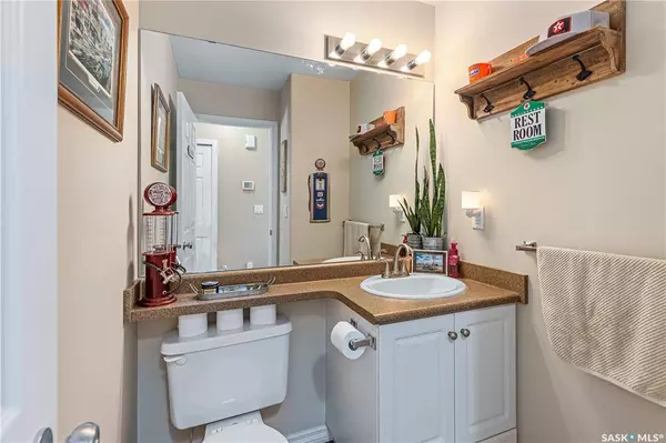 302 Herold ROAD #15, Saskatoon, SK S7V 1J3