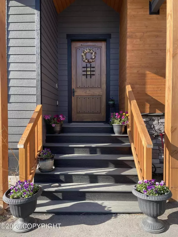 14345 Canyon RD, Anchorage, AK 99516