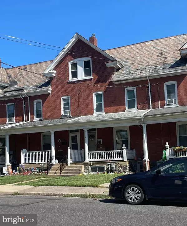 345 FRANKLIN ST, Quakertown, PA 18951