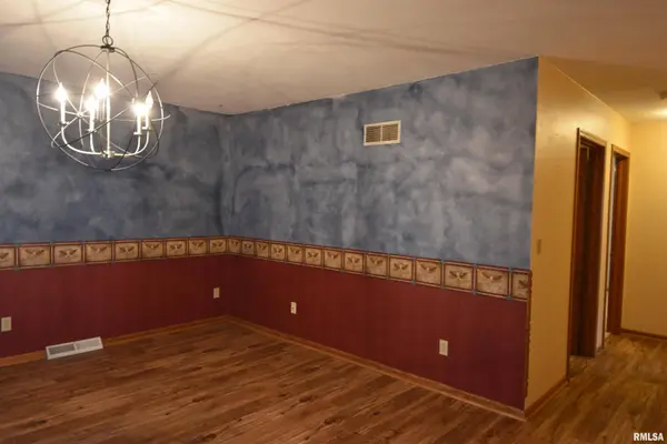 4814 W PENDLETON PL, Peoria, IL 61615