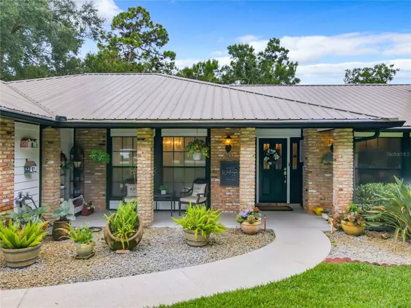 203 E GREENTREE LN, Lake Mary, FL 32746