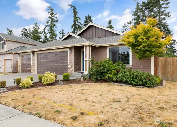 1099 NW Longview DR, Oak Harbor, WA 98277