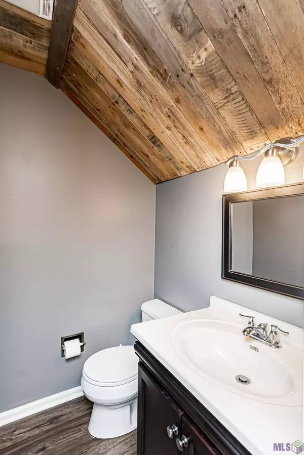 15630 SHENANDOAH SQUARE AVE, Baton Rouge, LA 70817