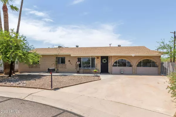 8634 S 3RD Street, Phoenix, AZ 85042