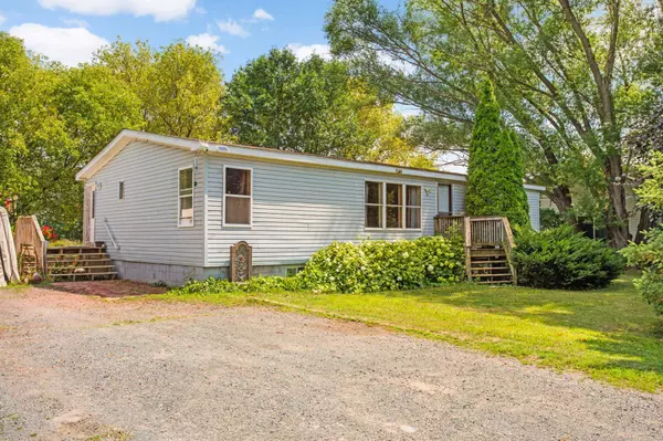 109 Hialeah ST, Osceola, WI 54020