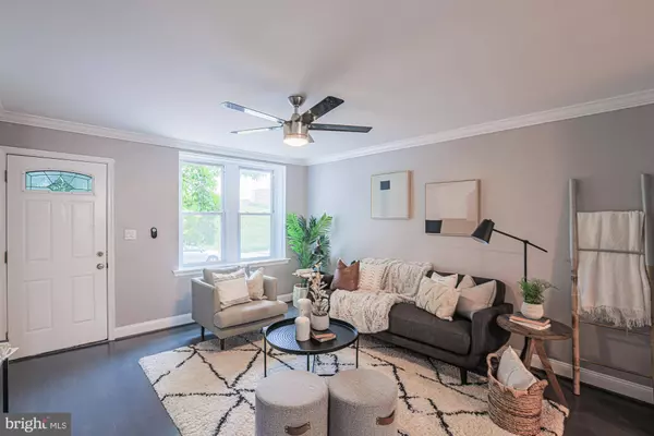 13 N WASHINGTON ST, Baltimore, MD 21231