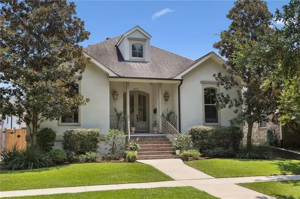 6607 VICKSBURG ST, New Orleans, LA 70124