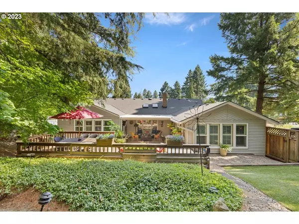 6025 SE OETKIN RD, Milwaukie, OR 97267