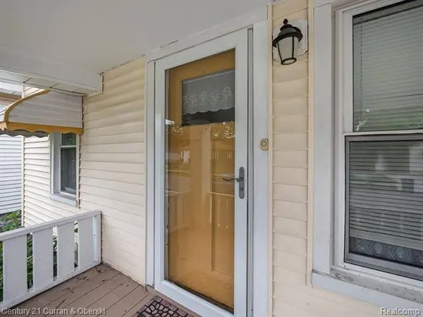 1463 COLLEGE Avenue, Lincoln Park, MI 48146